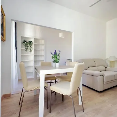 Vicolo Cellini By Halldis Appartement Rome